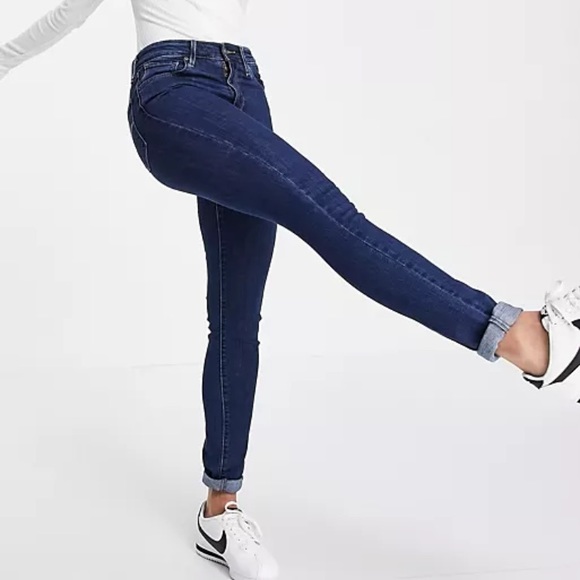 Levi’s 721 high rise skinny jeans - Picture 1 of 8